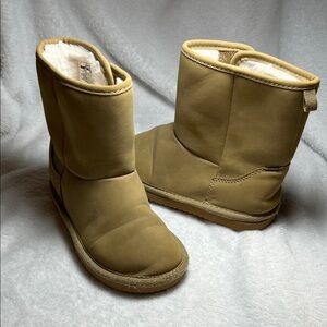 Carter's Tan Faux Fur Boots